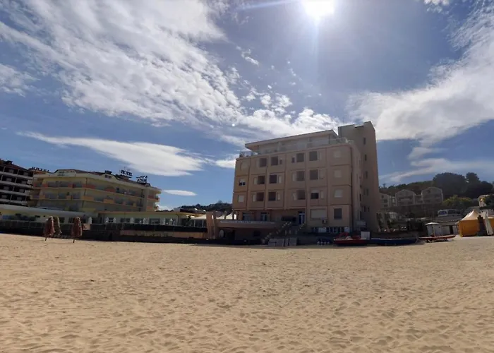 Sulla Spiaggia! 아파트 오르토나