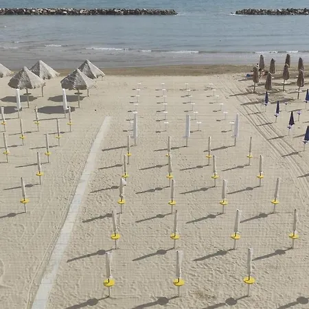 Sulla Spiaggia! Apartman *